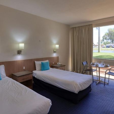 Swan Hill Resort ภายนอก รูปภาพ