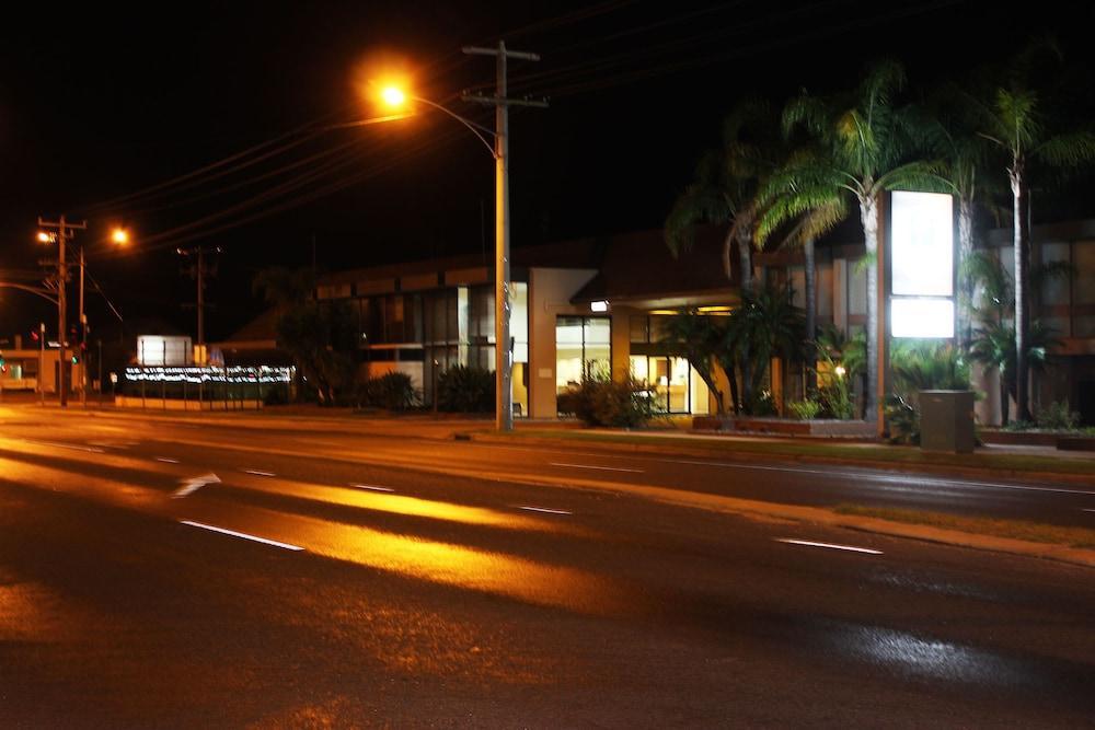 Swan Hill Resort ภายนอก รูปภาพ