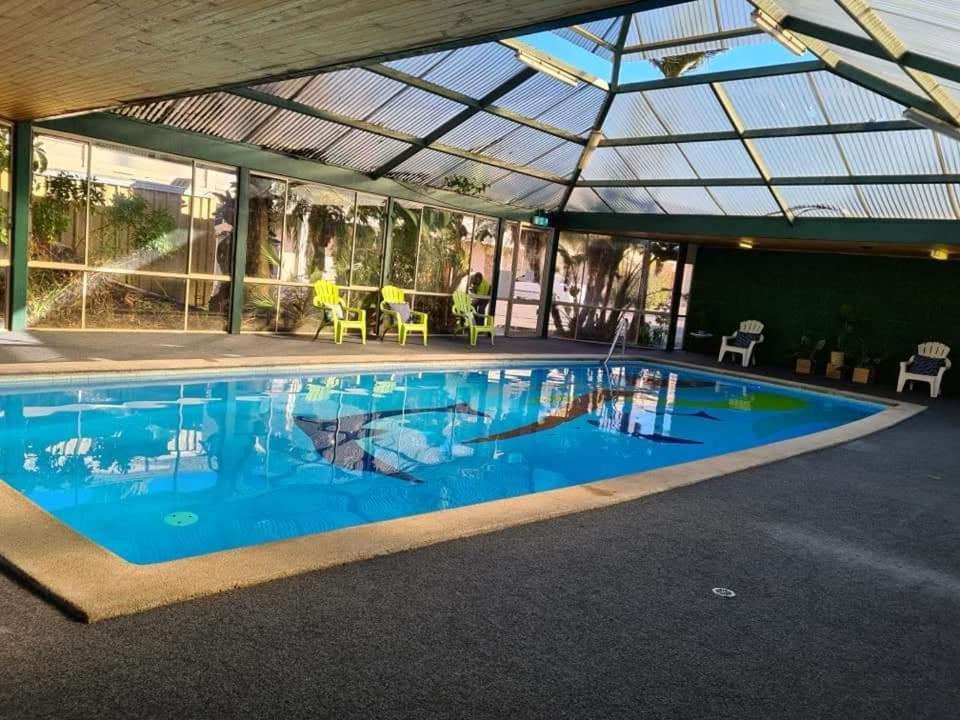 Swan Hill Resort ภายนอก รูปภาพ