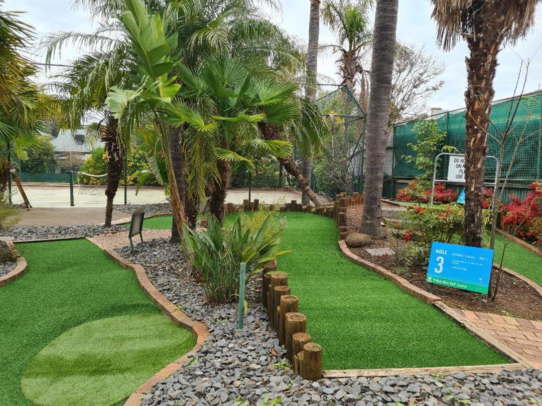 Swan Hill Resort ภายนอก รูปภาพ
